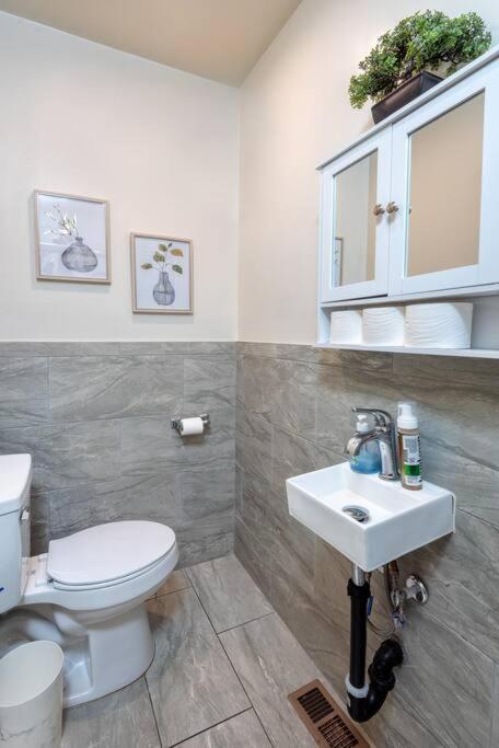 Chic And Spacious 3Br Gem In Central La 로스앤젤레스 외부 사진