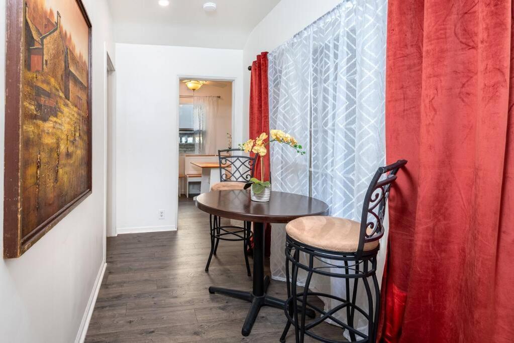 Chic And Spacious 3Br Gem In Central La 로스앤젤레스 외부 사진