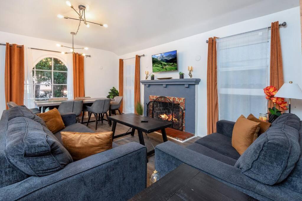 Chic And Spacious 3Br Gem In Central La 로스앤젤레스 외부 사진